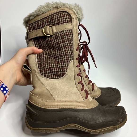 The North Face Shellista lace luxe boots size 8 - Picture 3 of 8
